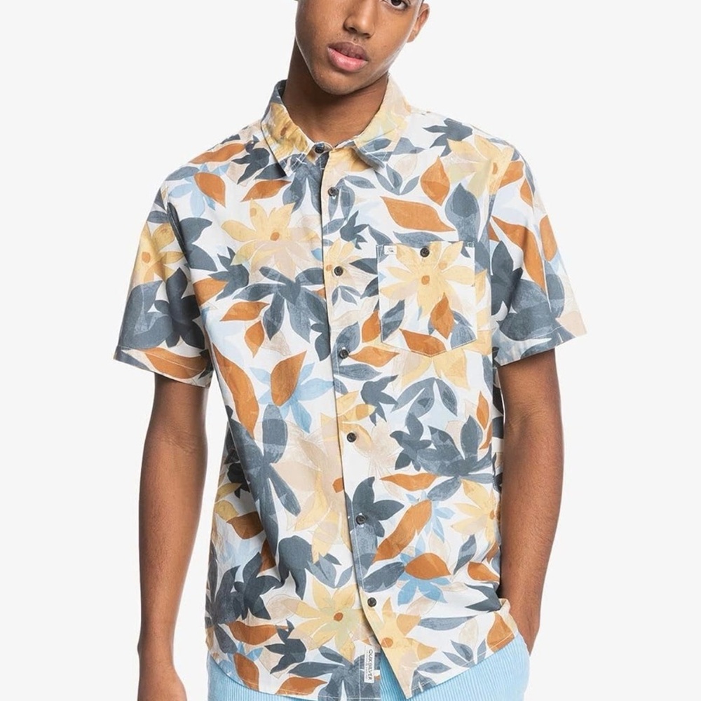 Quiksilver Multicolor Floral Casual Button Down Shirt Mens SZ LARGE